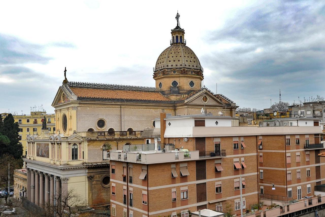 Domus Castroni Pompeo Magno Bed and Breakfast Ρώμη Εξωτερικό φωτογραφία