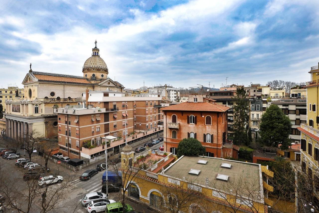 Domus Castroni Pompeo Magno Bed and Breakfast Ρώμη Εξωτερικό φωτογραφία